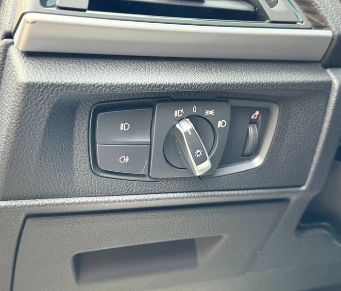 BMW 118 118 dA *AUTOMAT*TOIT OUVR*GPS*CUIR*XENON*GARANTIE 12MOIS — photo 12