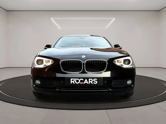 BMW 1 Series view 2