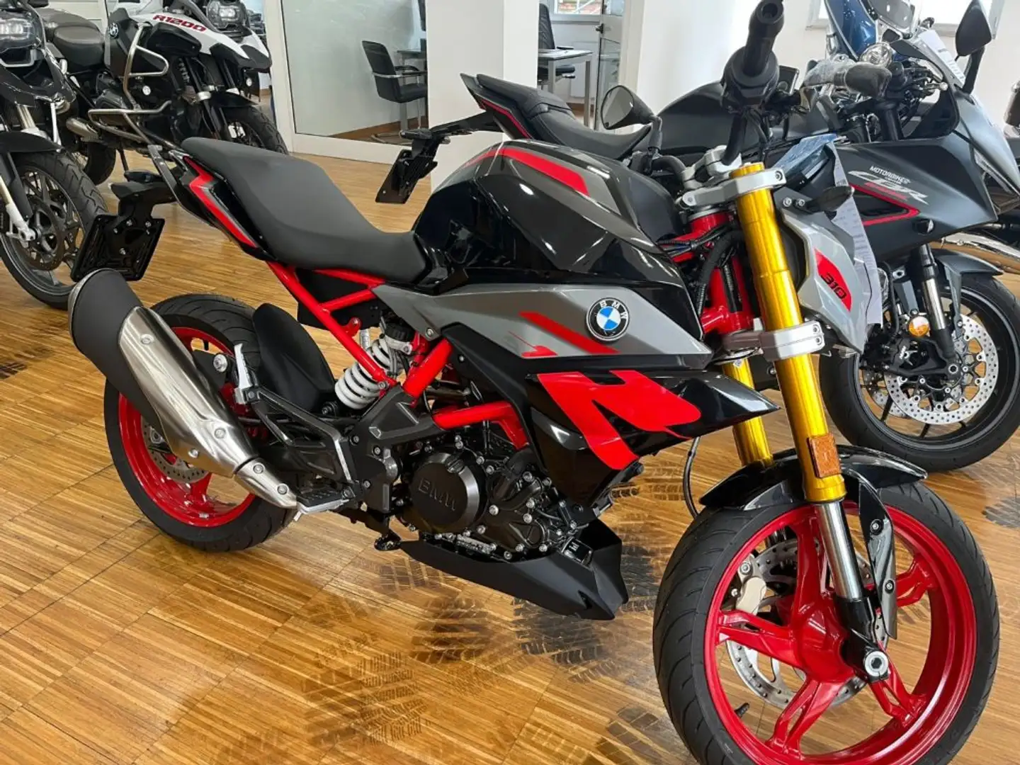 BMW G 310 R 2023 Roşu - 2