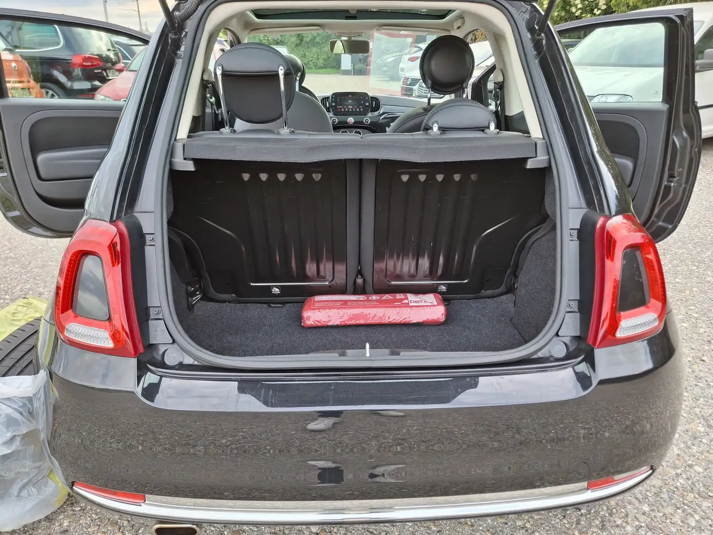 Fiat 500 Lounge/LEDER/Vesuv.Schwarz/AppleCarP/Touch, TipTop - 2