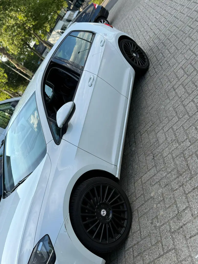 Volkswagen Golf 1.4 TSI ACT Highline Bianco - 2