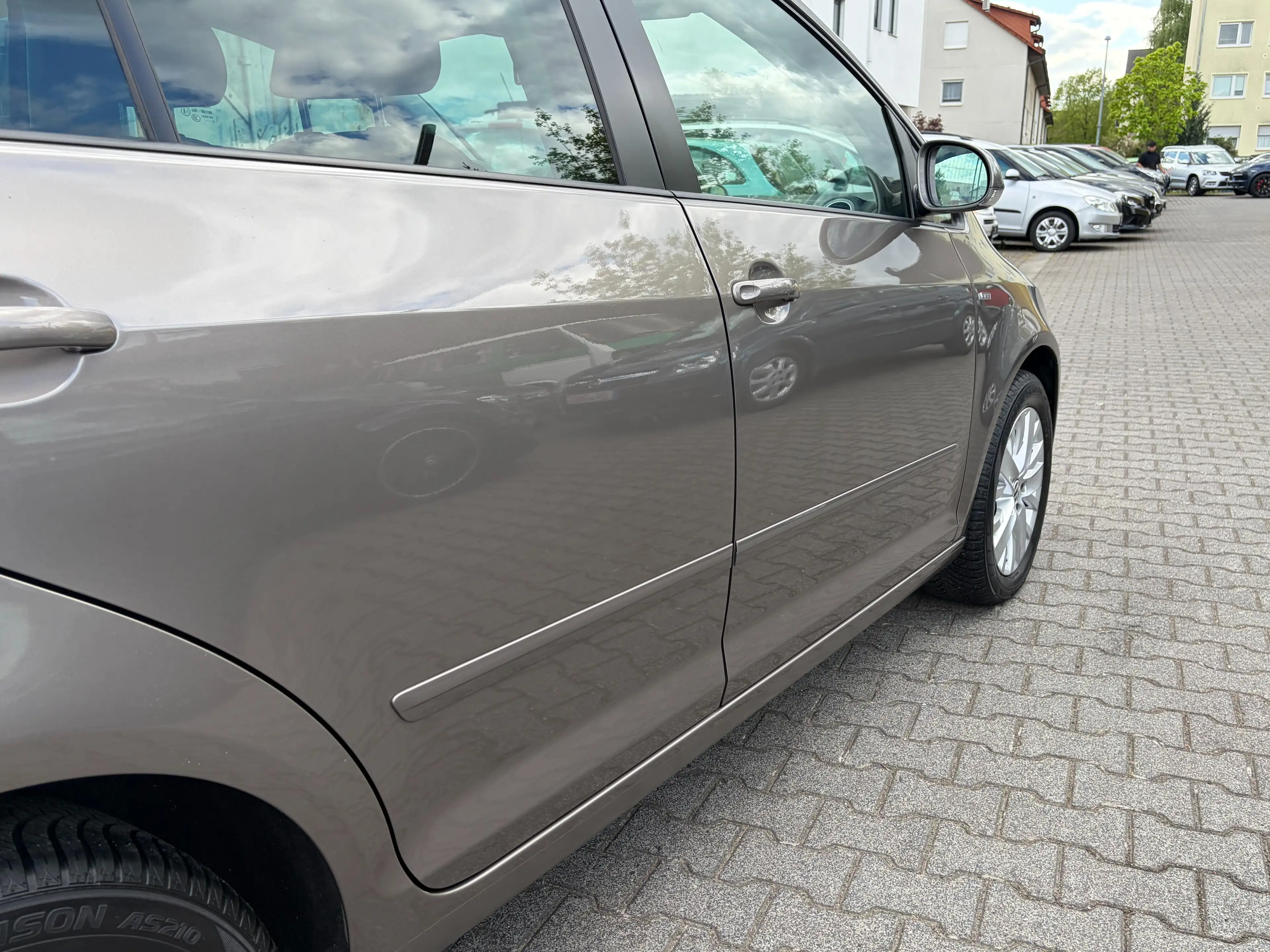 Volkswagen Golf Plus Life*Automatik*1.Hand*SHZ*Temp.*PDC*Navi*HU/AU Neu — photo 13