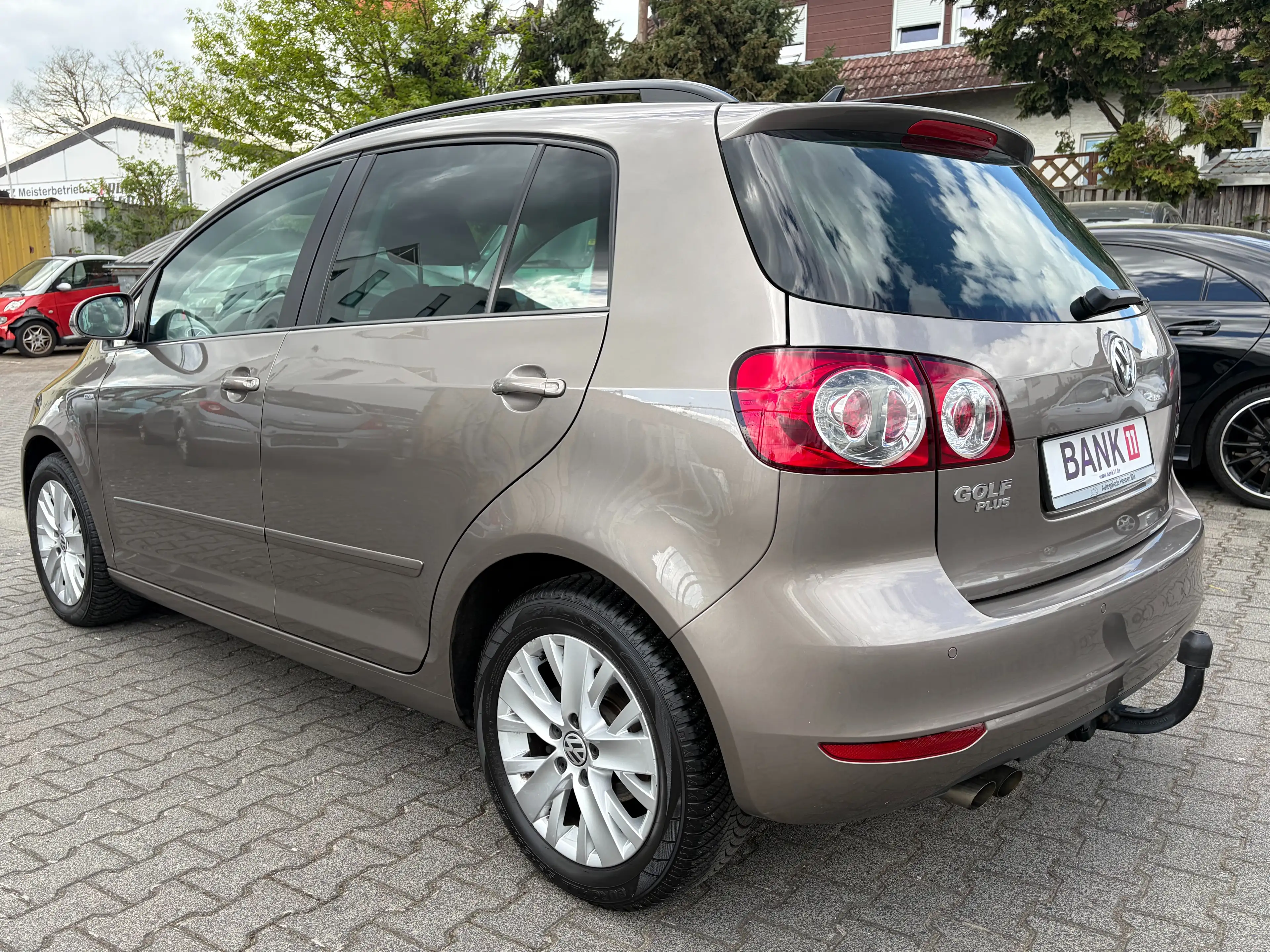 Volkswagen Golf Plus Life*Automatik*1.Hand*SHZ*Temp.*PDC*Navi*HU/AU Neu — photo 7