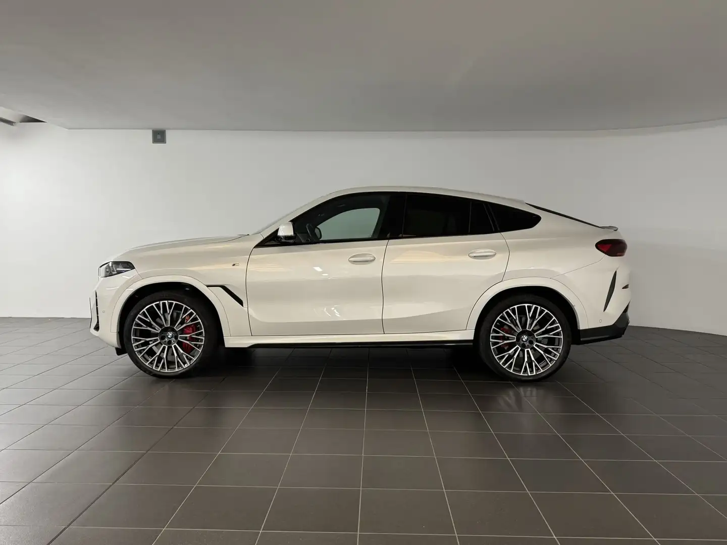 BMW X6 xDrive30d 48V Msport Bianco - 2