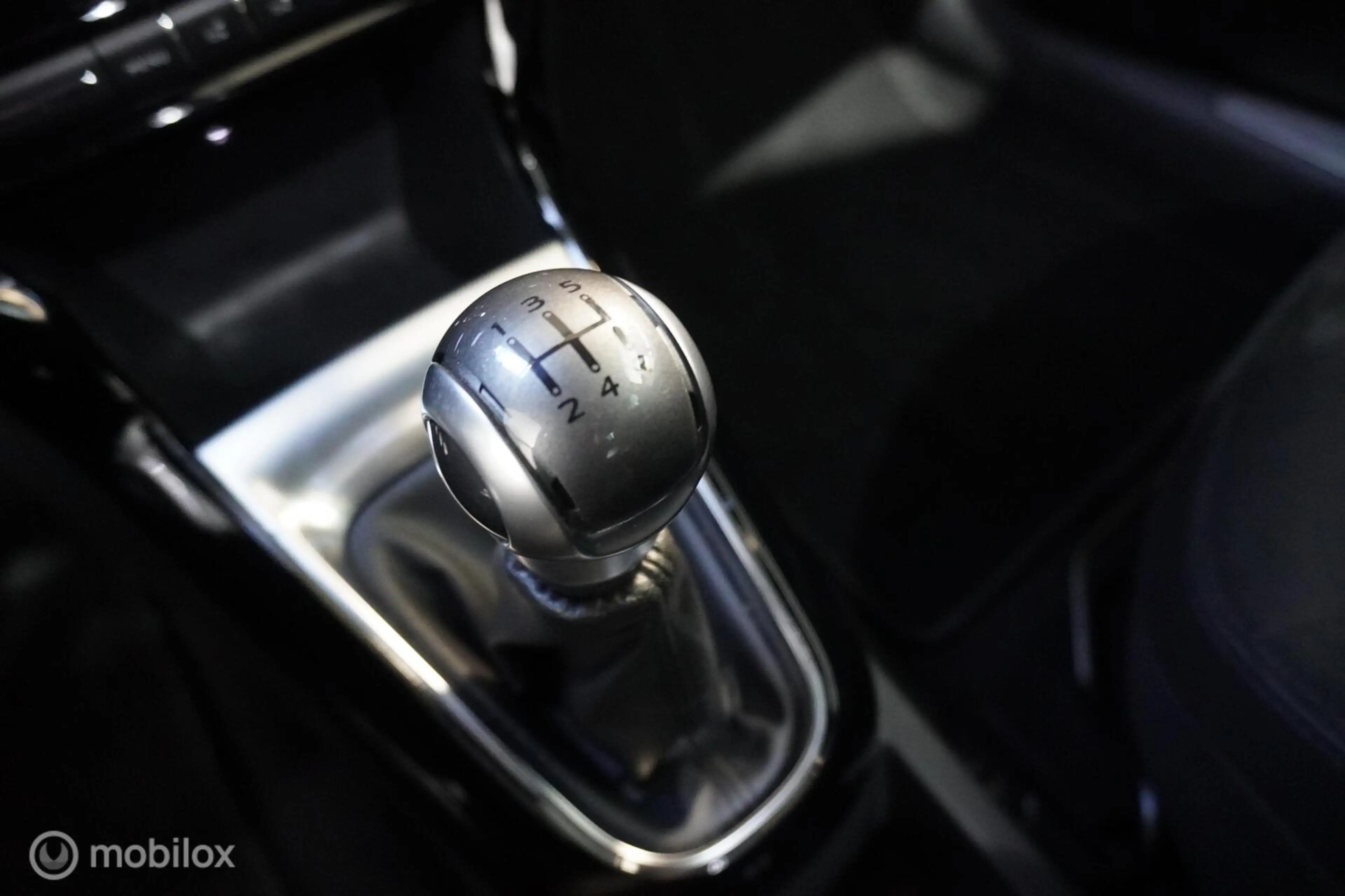 DS Automobiles DS 3 1.2 PureTech Business — photo 12