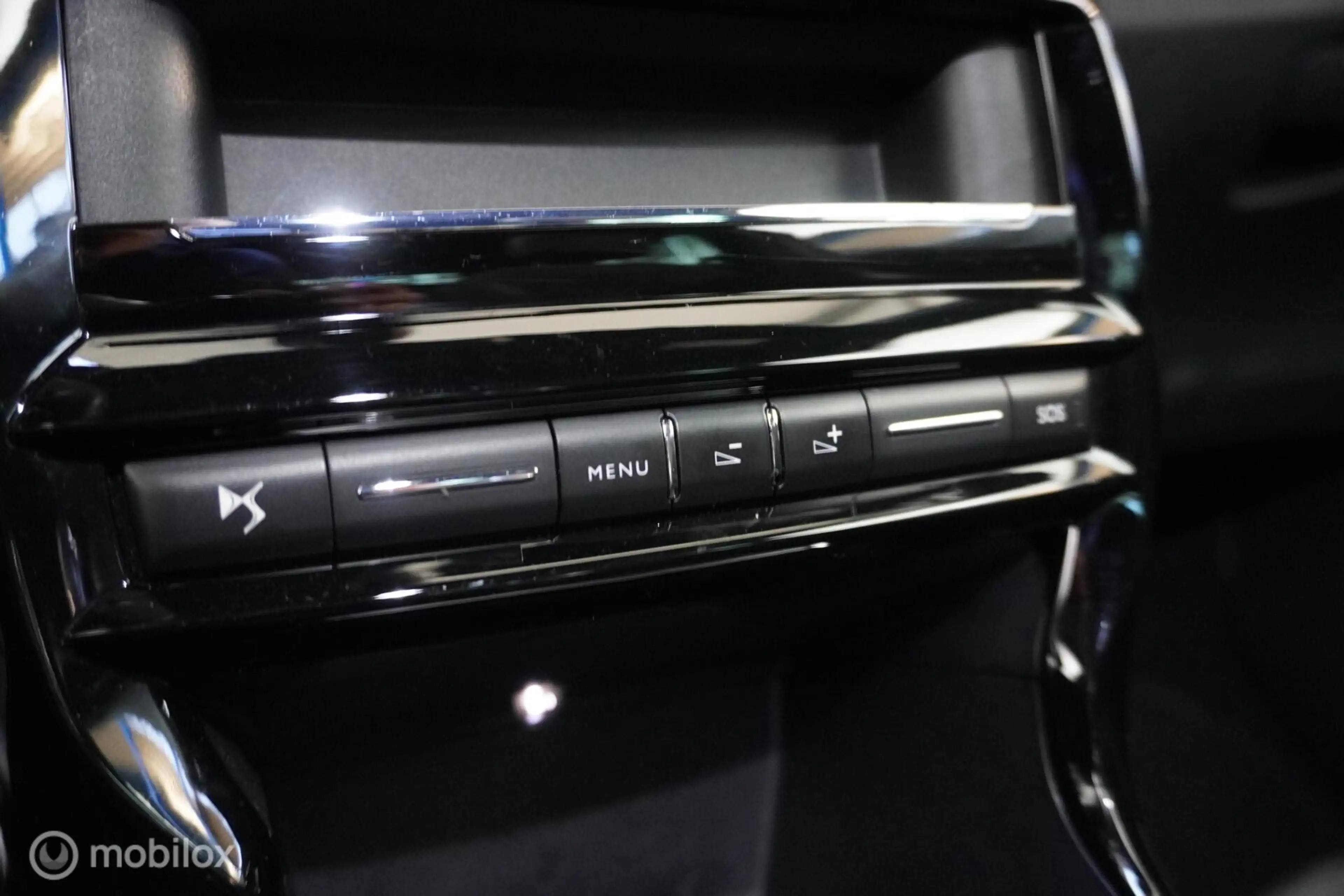 DS Automobiles DS 3 1.2 PureTech Business — photo 14