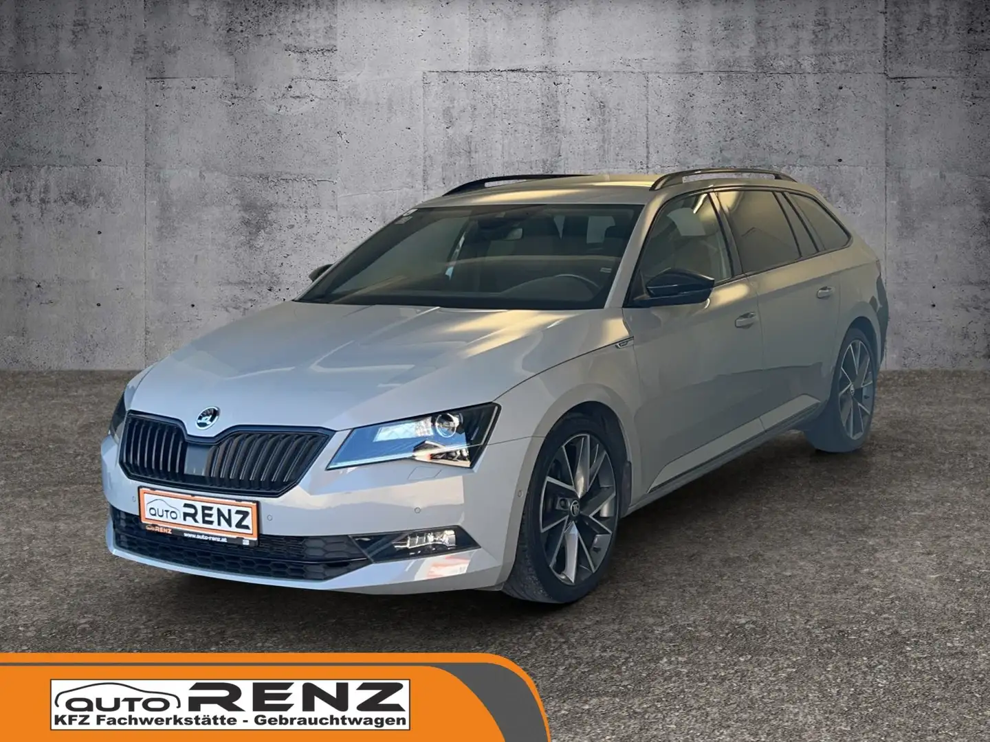 Skoda Superb Sportline Grau - 1