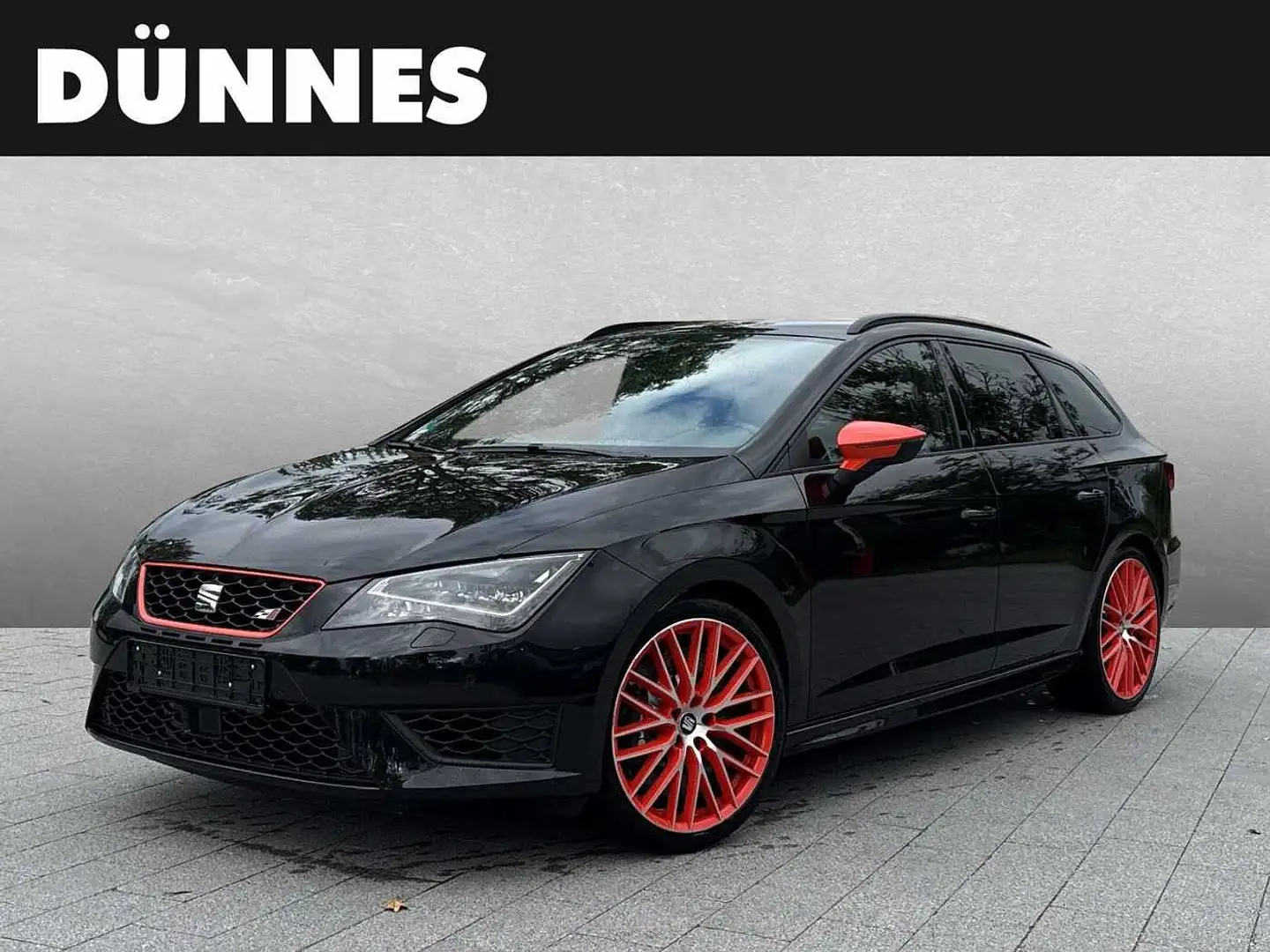 SEAT Leon ST 2.0 TSI Cupra 280 Schwarz - 1