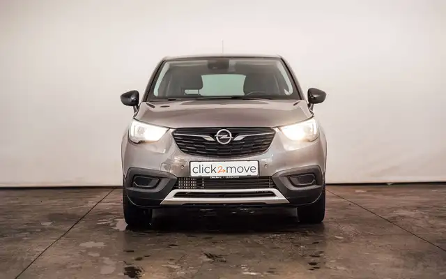 Opel Crossland view 3
