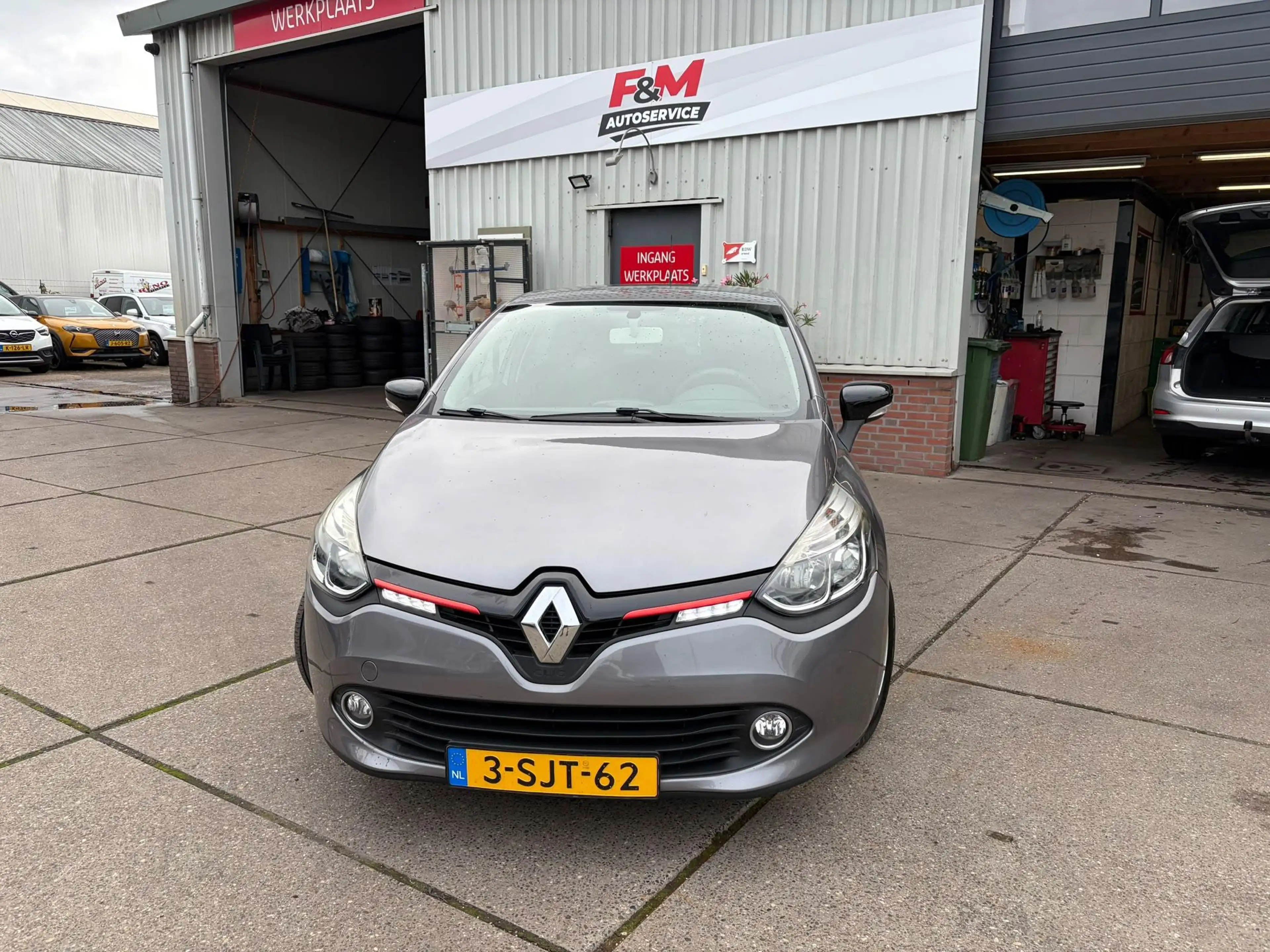 Renault Clio 0.9 TCe Expression Airco, cruise, navi — photo 2