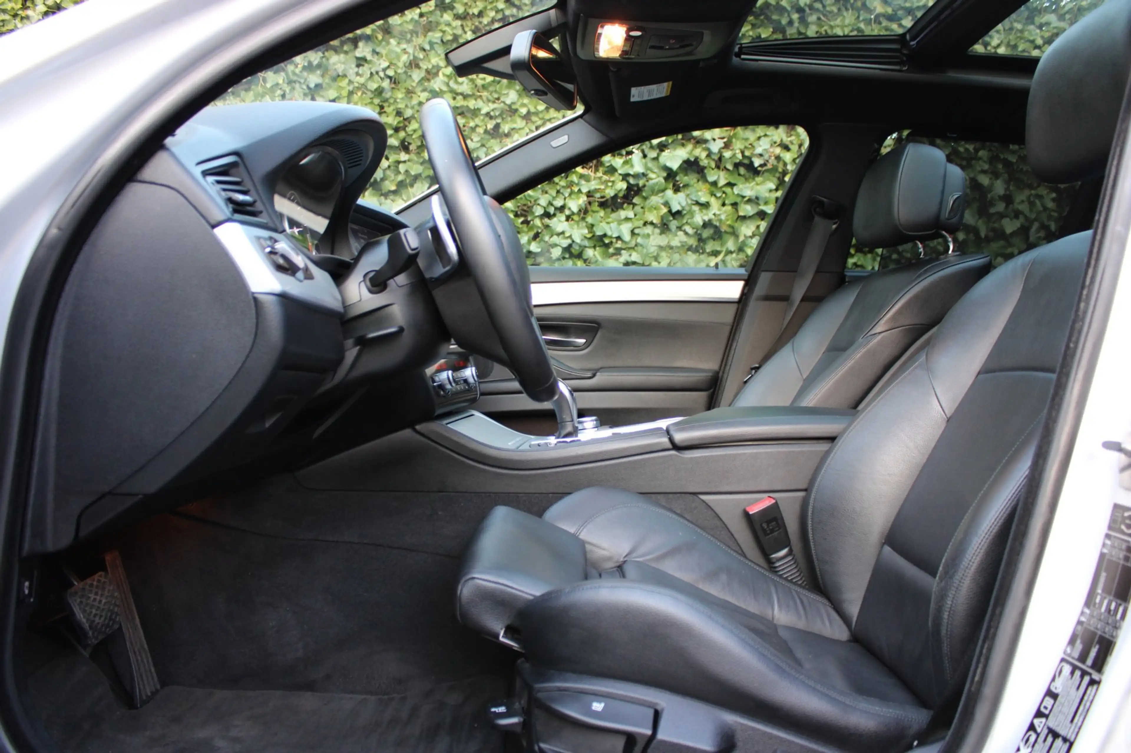 BMW 528 5-serie Touring 528xi High Executive | xDrive | M- — photo 22