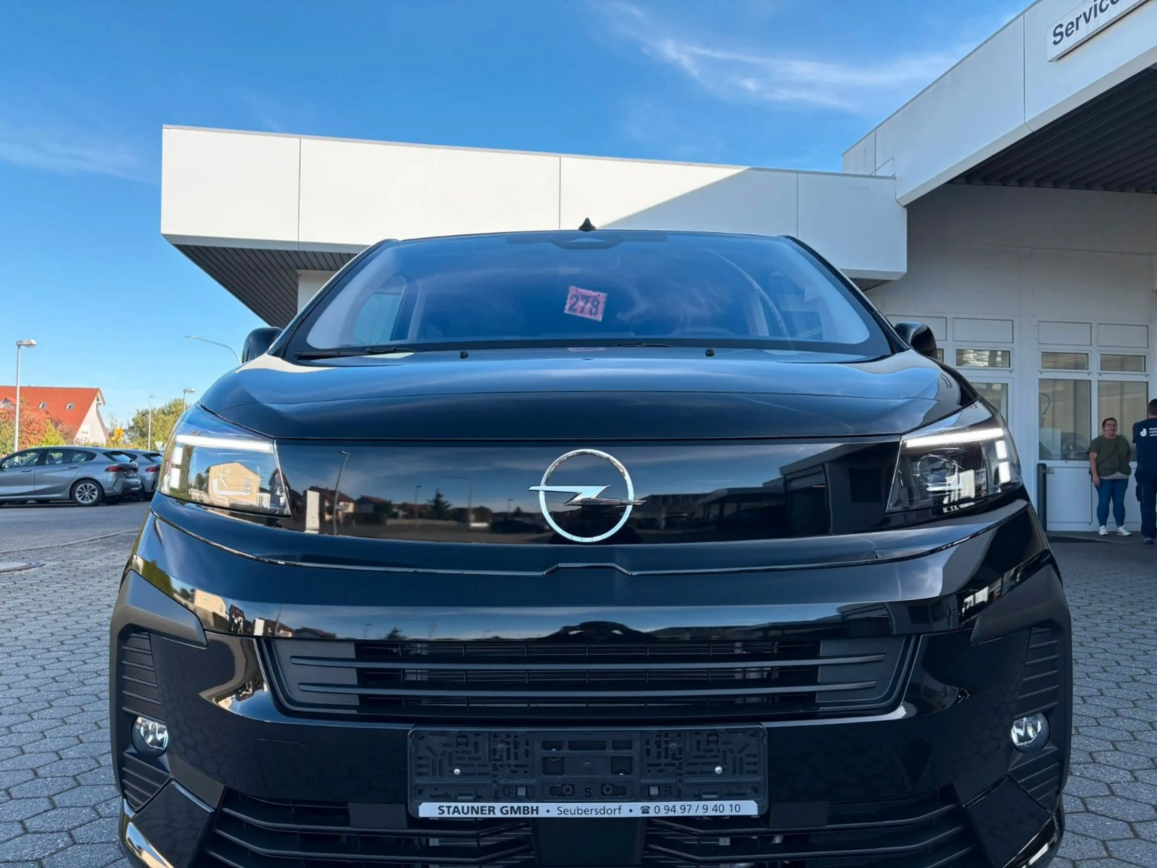 Opel Zafira Life 2.2 Business Edition XL LED TEMPOMAT — photo 9