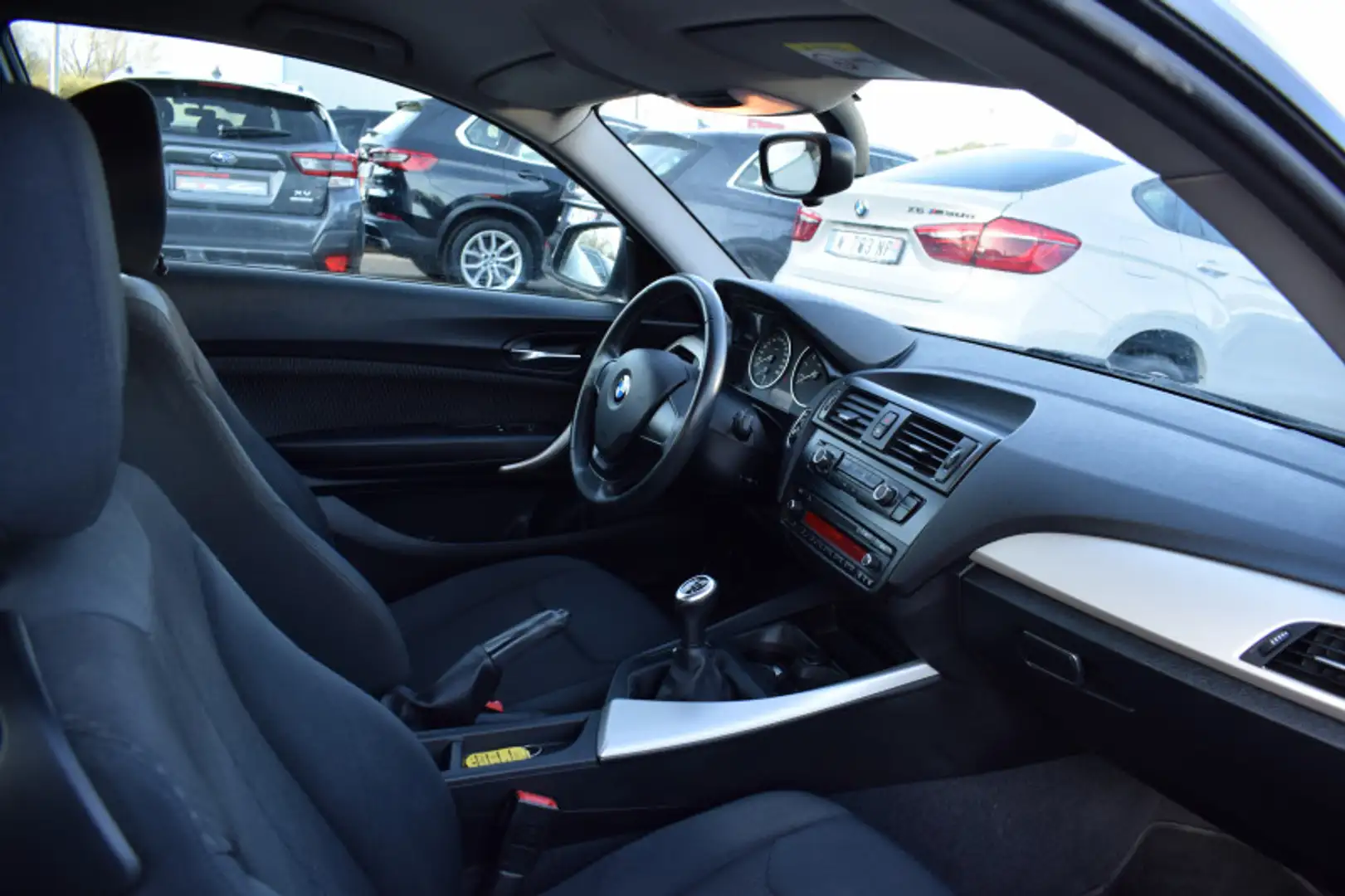 BMW 114 (F21/F20) 114I 102CH PREMIERE 3P - 2