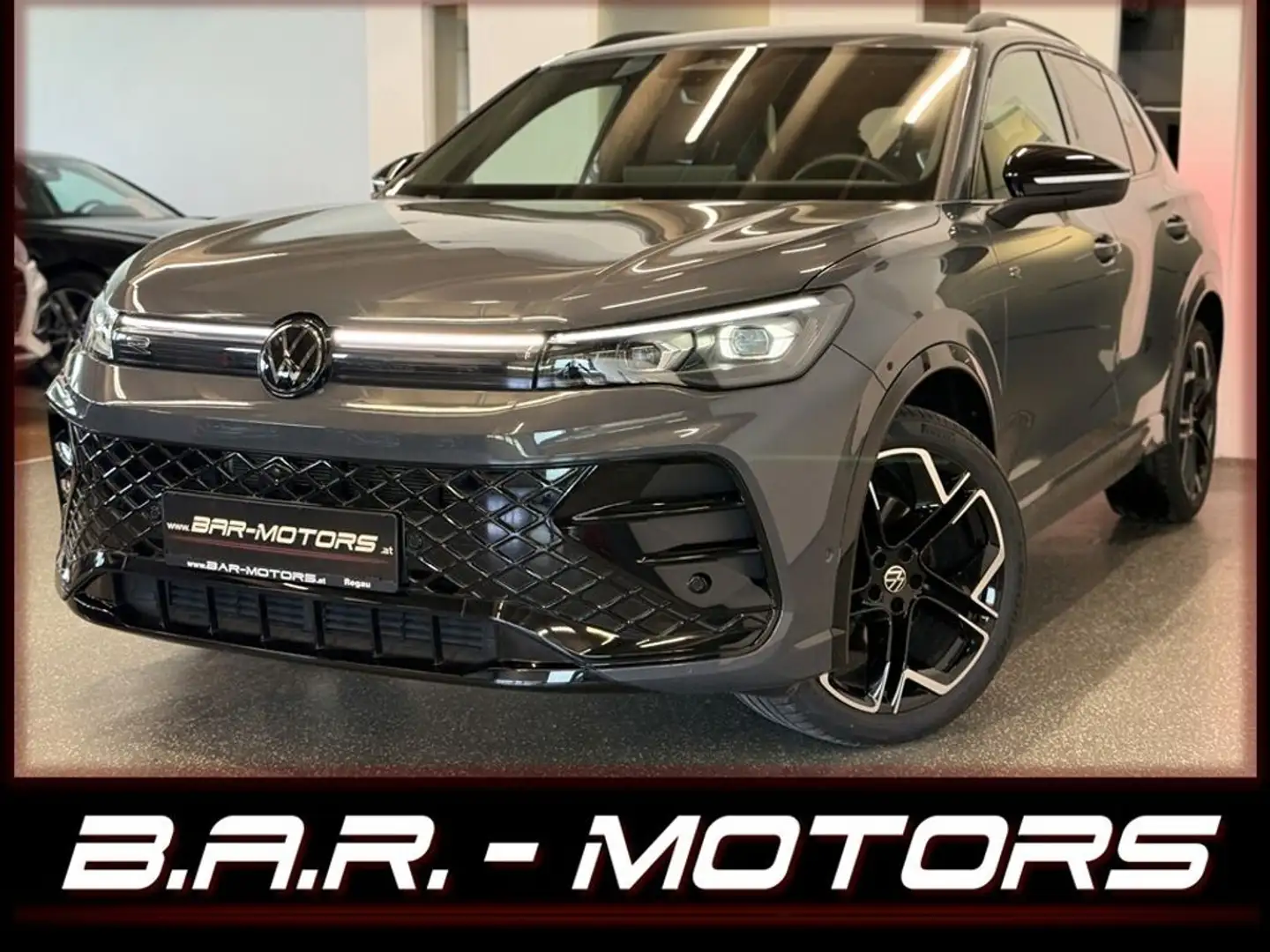 Volkswagen Tiguan 2.0 TDI *R-Line*MASSAGE*HUD*LANE*AHK*360° Grau - 1