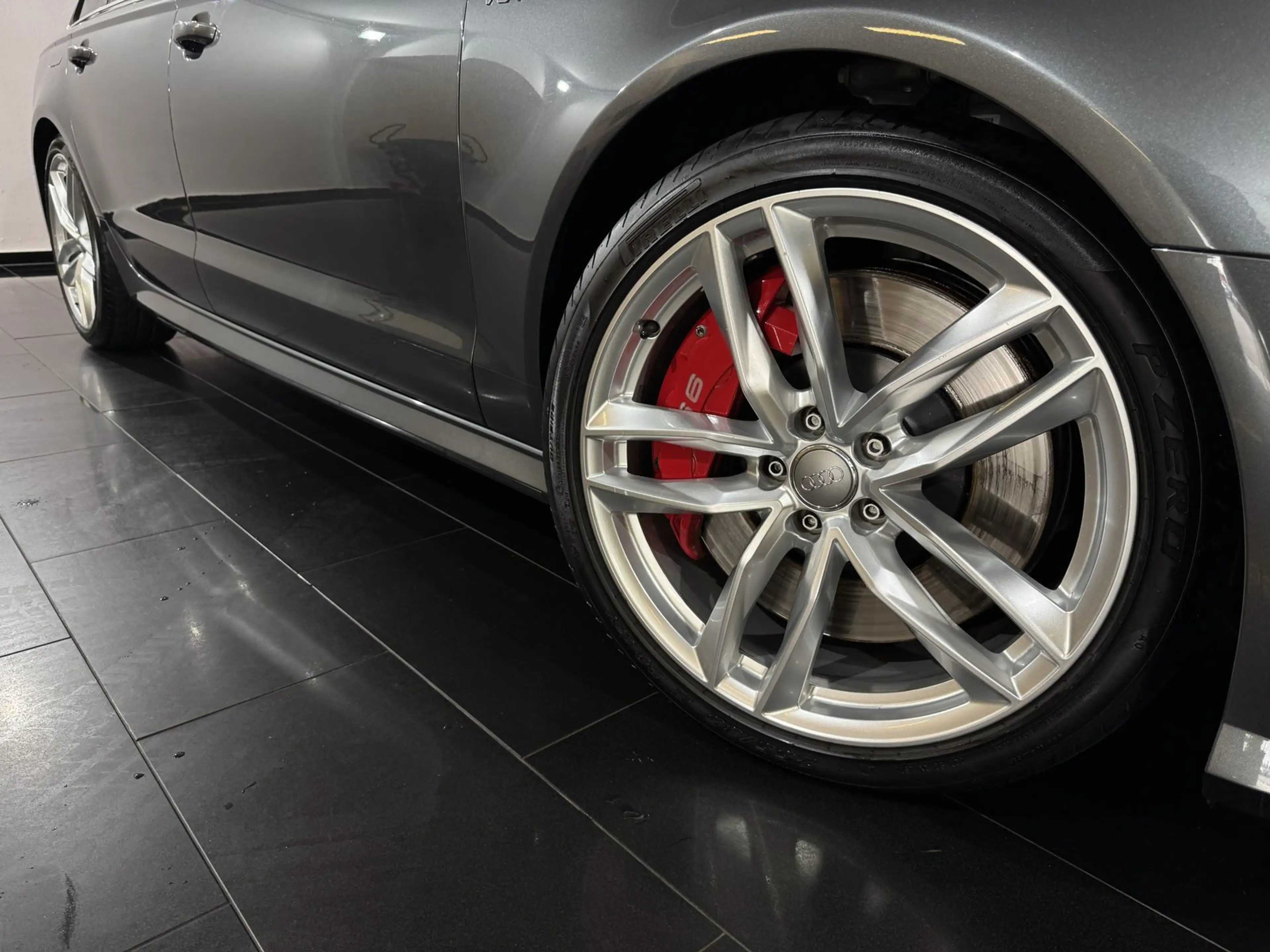 Audi S6 4.0 TFSI quat.AHK*Pano*Matrix*BOSE*Kamera* — photo 6