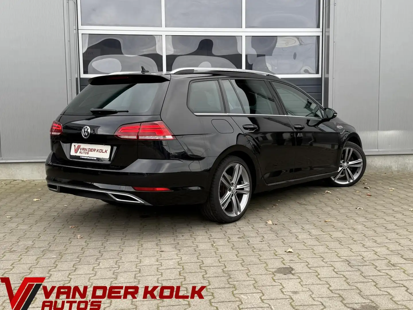 Volkswagen Golf Variant 1.5 TSI Highline Panorama Alcantara Xenon Adaptive - 2
