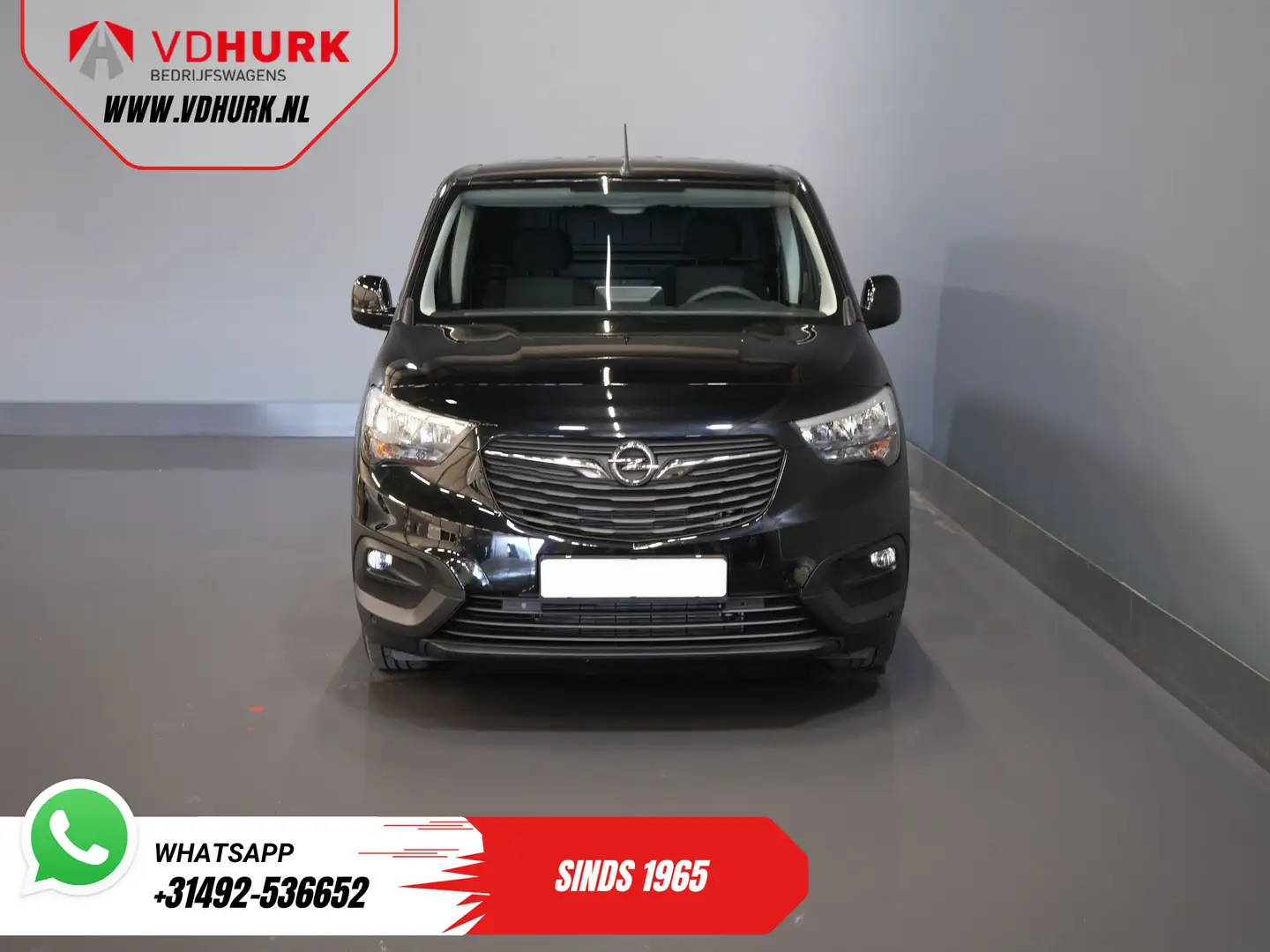 Opel Combo 1.5 CDTI 100 pk L2 BPM VRIJ NL Auto/ Carplay/ DAB/ Zwart - 2