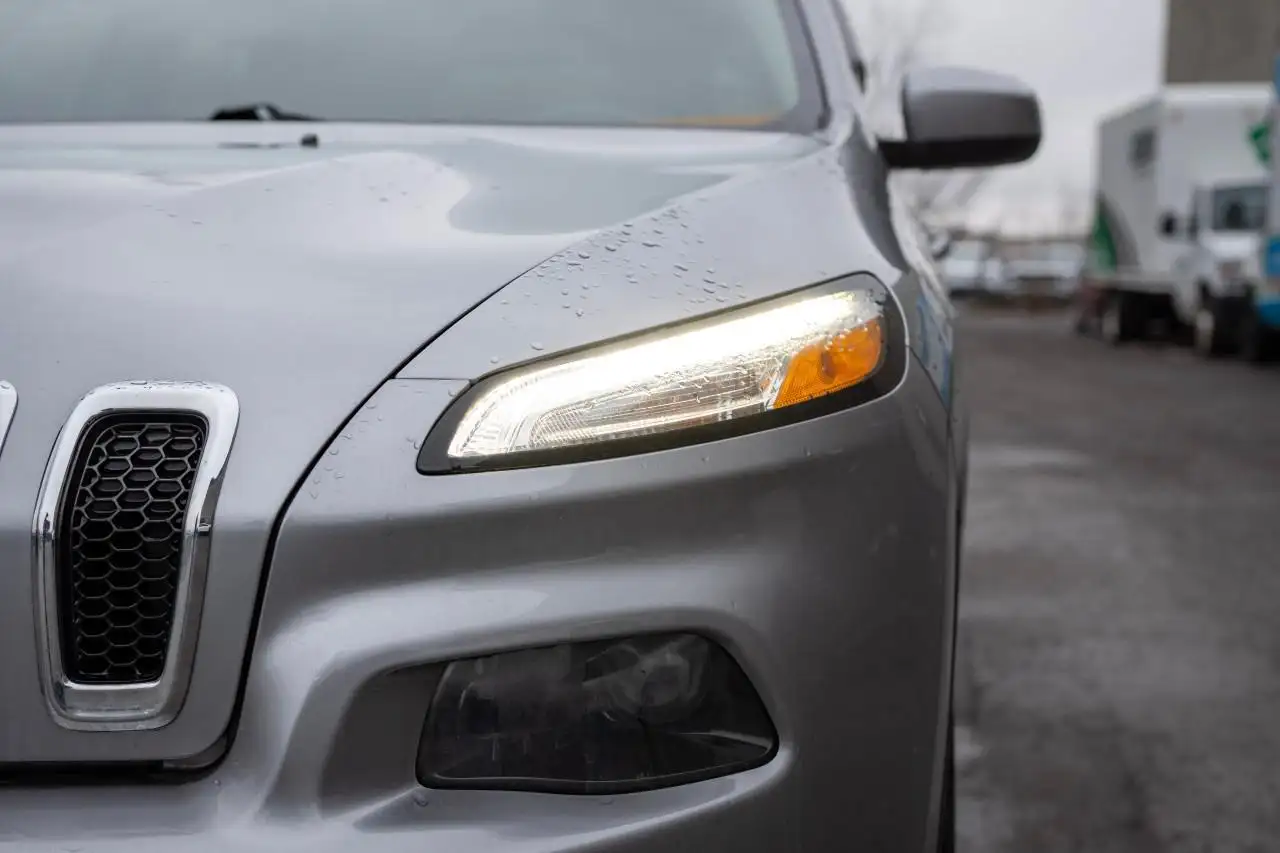 Jeep Cherokee снимка Jeep Cherokee