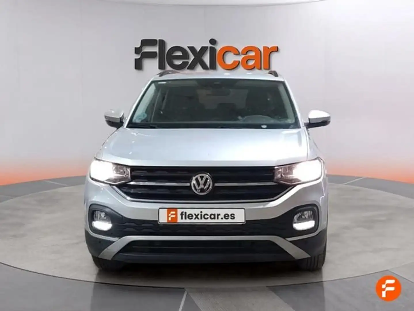 Volkswagen T-Cross 1.0 TSI Advance DSG7 81kW Gris - 2