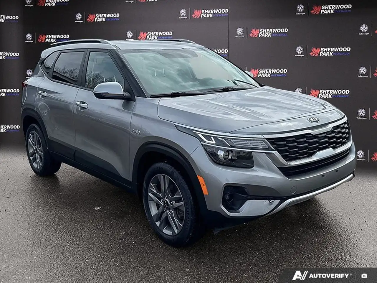 Kia Seltos снимка Kia Seltos