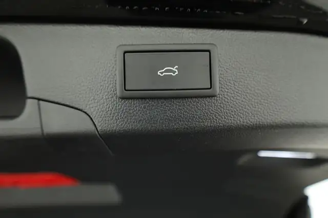 Volkswagen Passat Variant 2.0 TDI 142 kW 4Motion R-Line DSG 4M Black, AHK... Ansicht 12