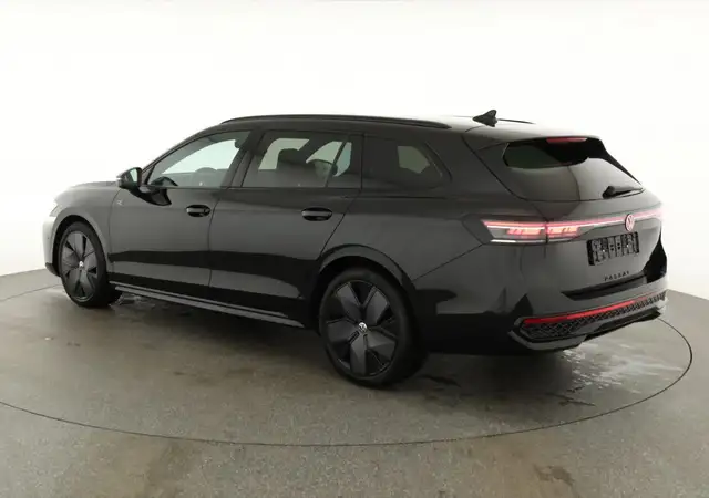 Volkswagen Passat Variant 2.0 TDI 142 kW 4Motion R-Line DSG 4M Black, AHK... Ansicht 3