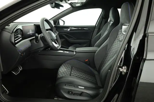 Volkswagen Passat Variant 2.0 TDI 142 kW 4Motion R-Line DSG 4M Black, AHK... Ansicht 9