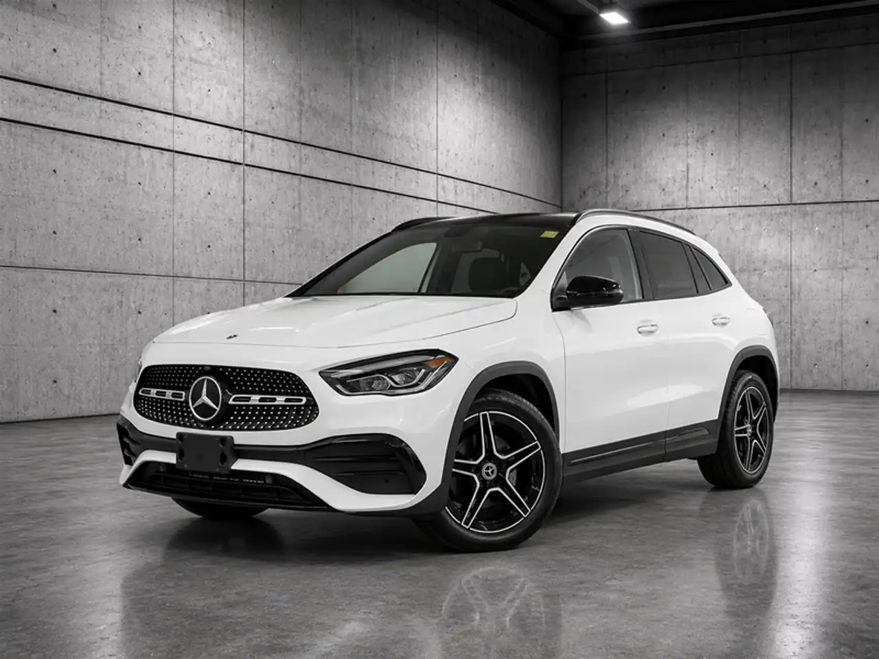 Mercedes-Benz GLA photo Mercedes-Benz GLA