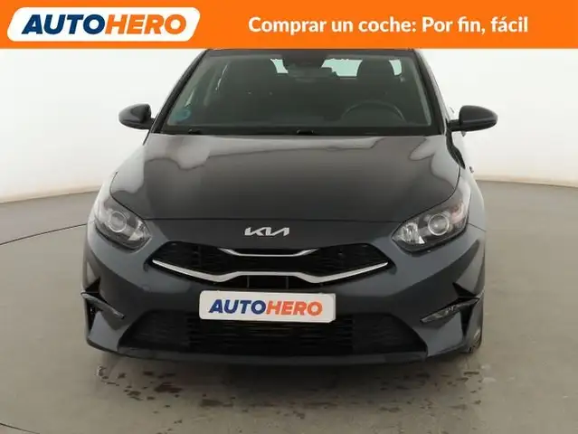 Kia Ceed view 9