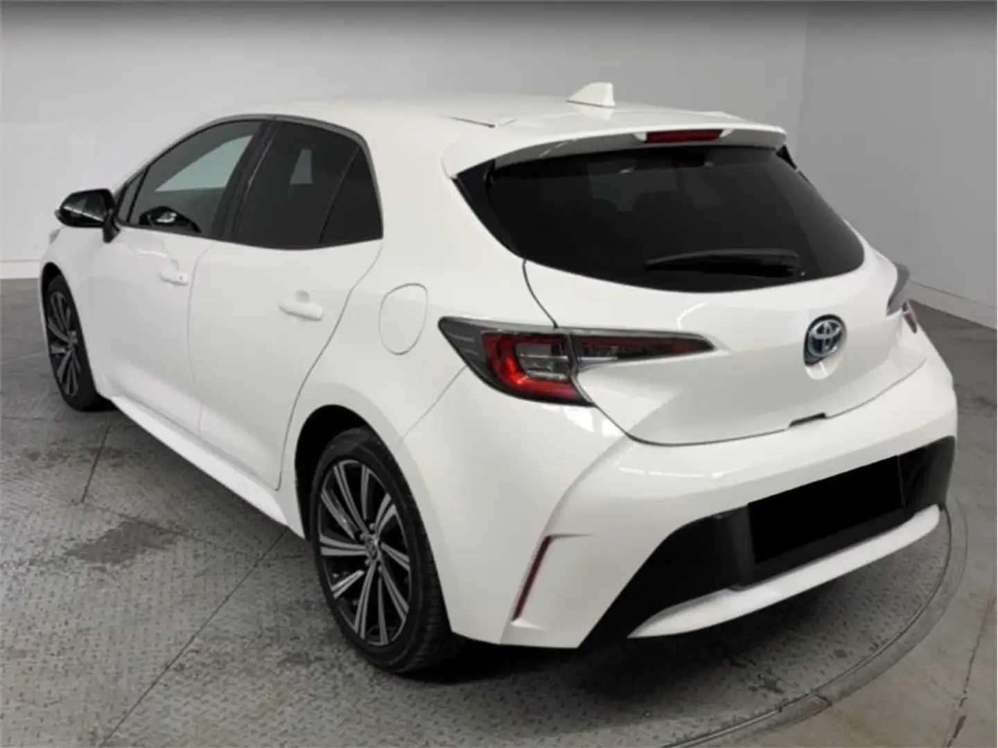 Toyota Corolla 1.8 125H STYLE E-CVT - 2