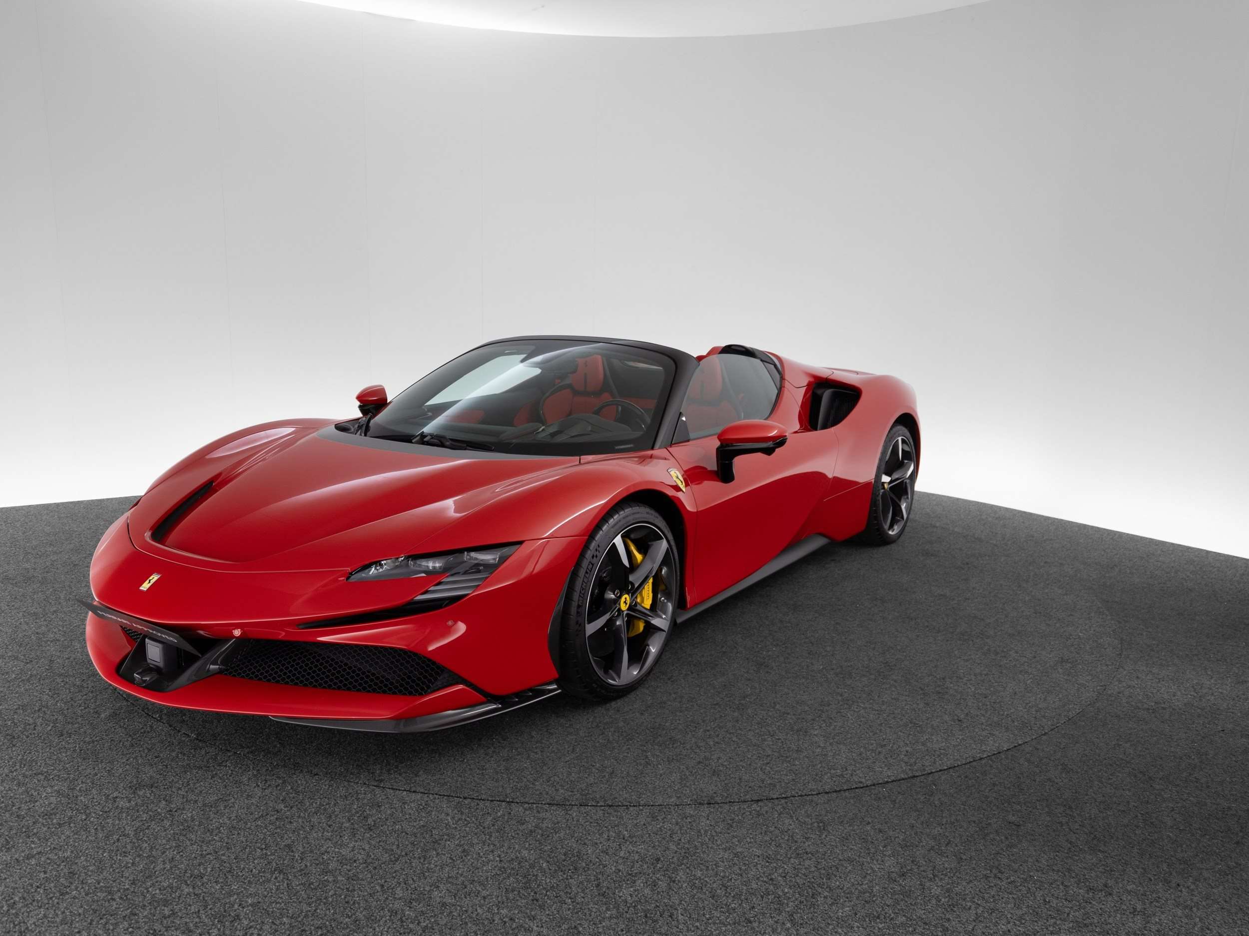 Second hand Ferrari Sf90 Spider 4.0