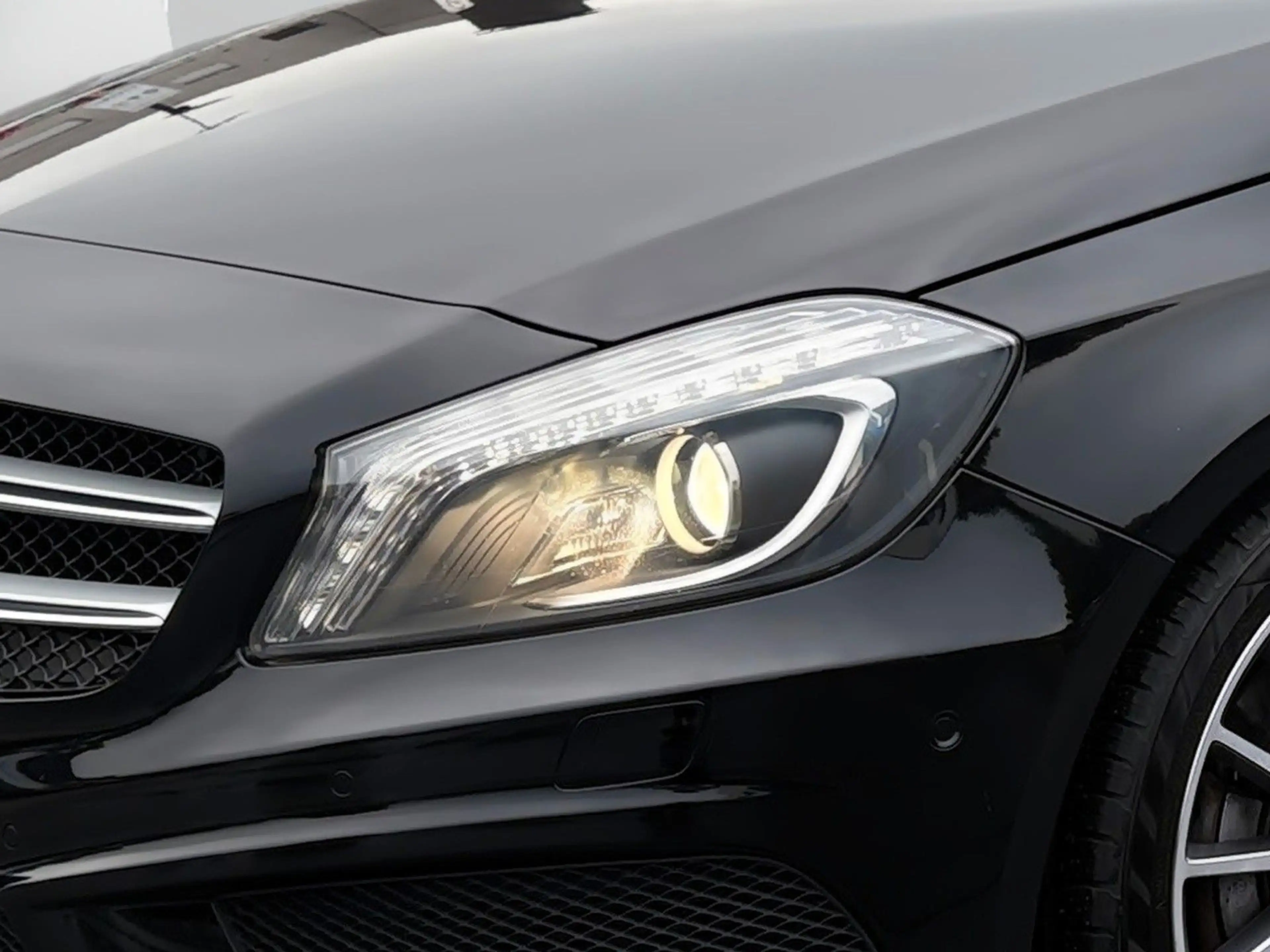 Mercedes-Benz A 220 AMG*PANO*KAM*NAVI*SHZ*ACC*LEDER*8x ALU AMG — photo 9