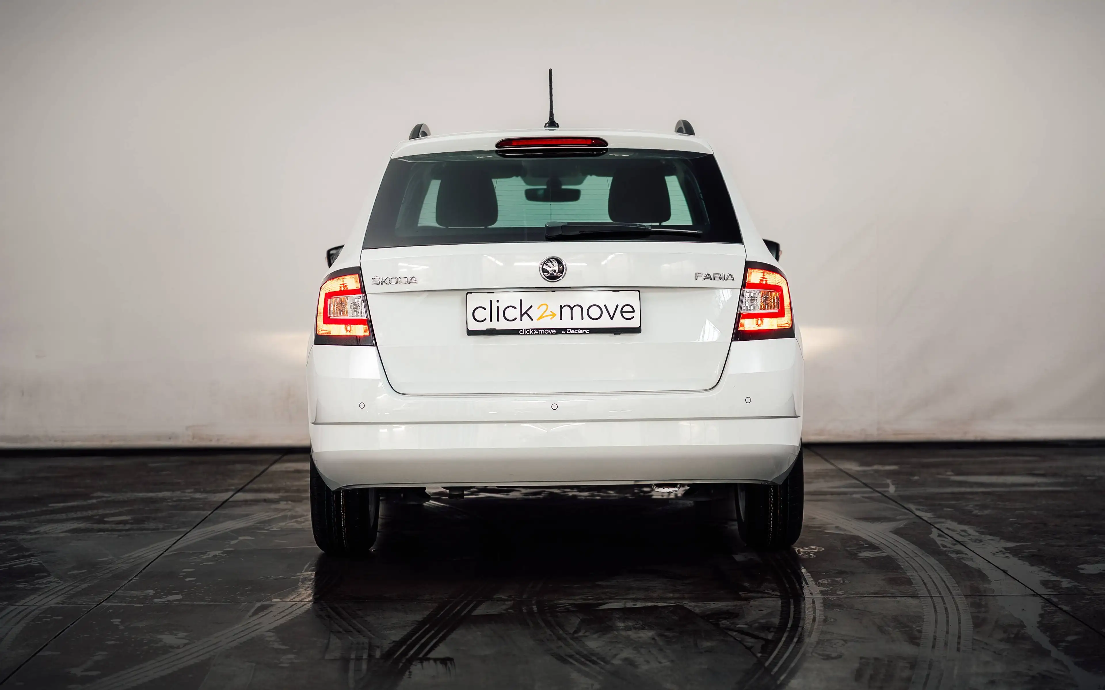 Skoda Fabia Fabia SW 1.0 TSI Ambition — photo 4