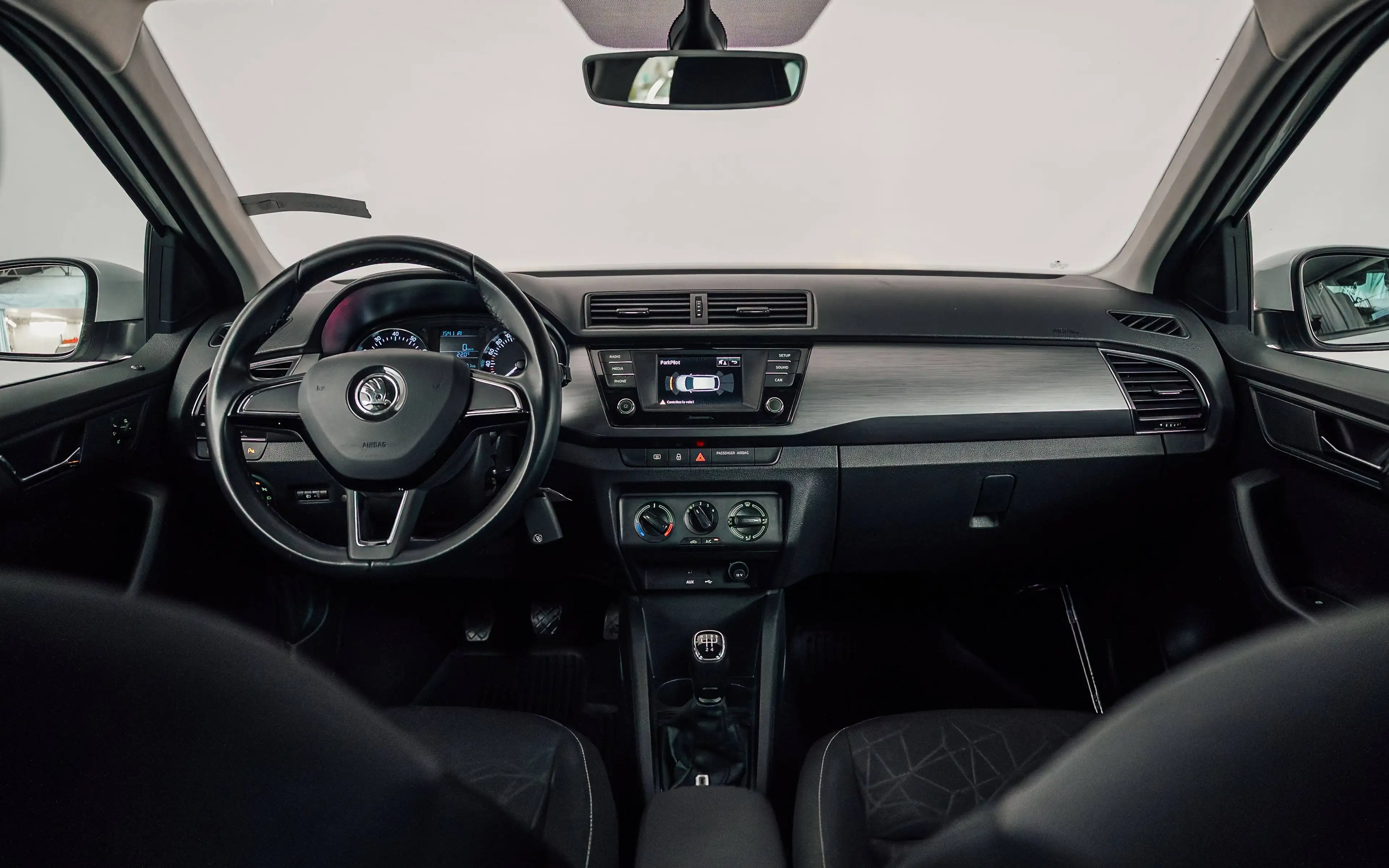 Skoda Fabia Fabia SW 1.0 TSI Ambition — photo 12