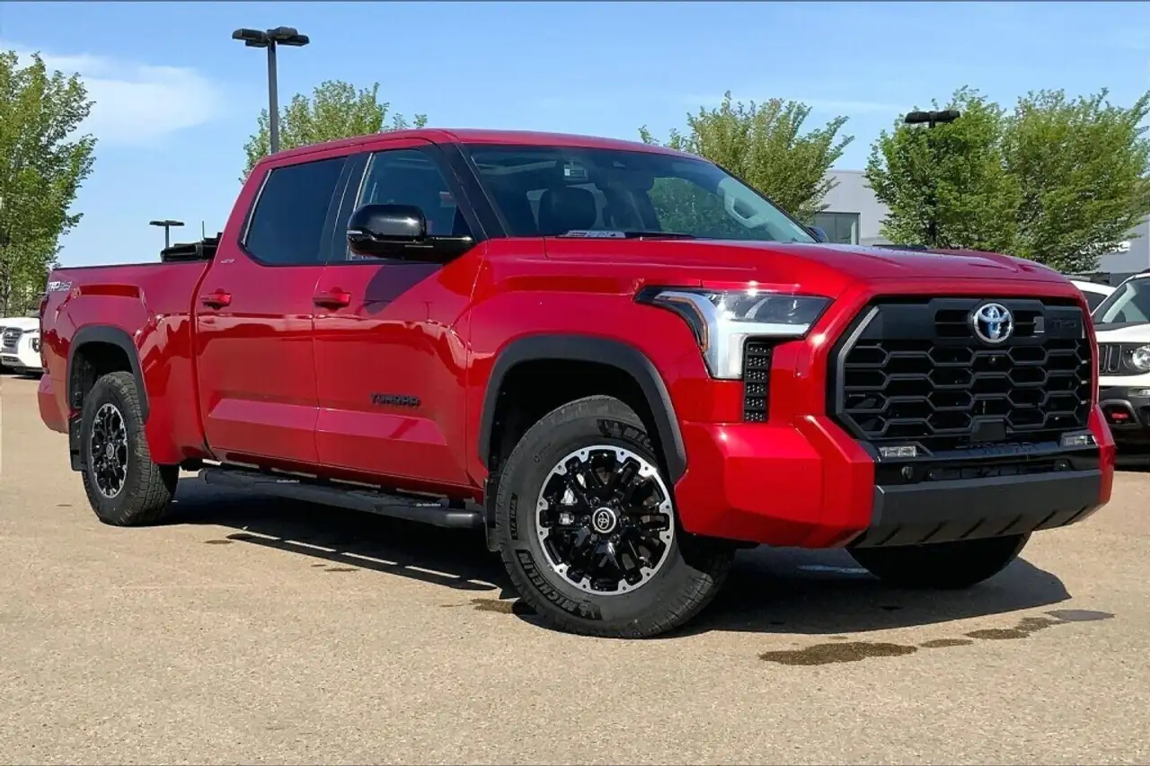 Toyota Tundra снимка Toyota Tundra