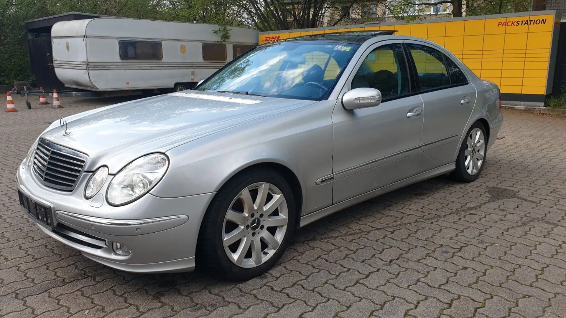 Mercedes-Benz E 50 AMG E -Klasse Lim. E 500 Срібний - 1
