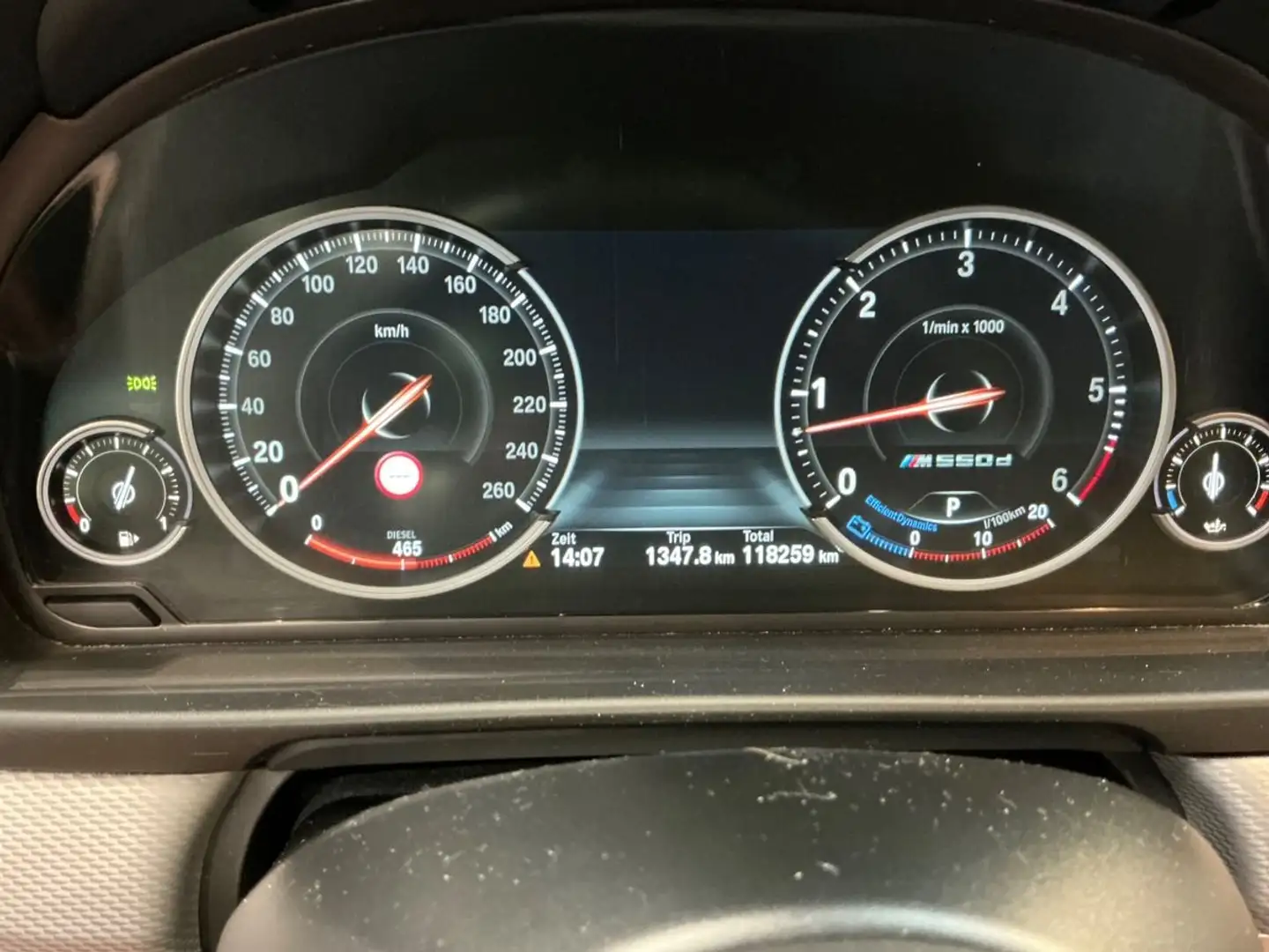 BMW M550 M550d xDrive Touring Sport-Aut. Schwarz - 2