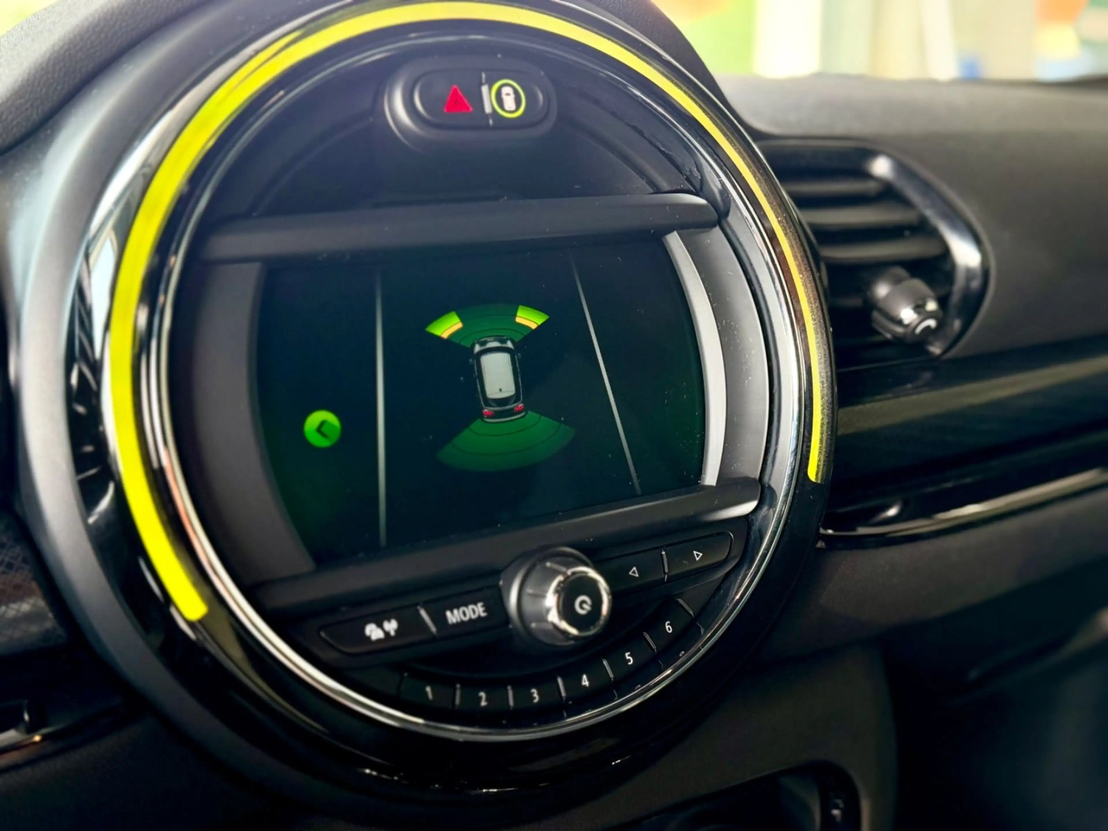 MINI Cooper S Clubman Aut. LED/Virt. Cockpit/CarPlay — photo 15