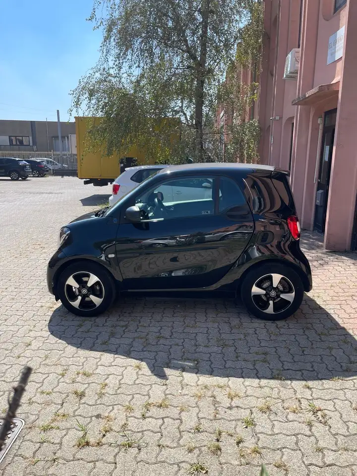 Smart Fortwo III eq Passion 4,6kW, миниатюра 2