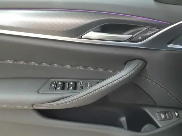BMW M view 4