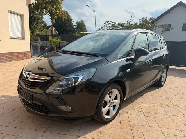 Opel Zafira Tourer 2.0 CDTI Innovation+7 Sitze+Navi+