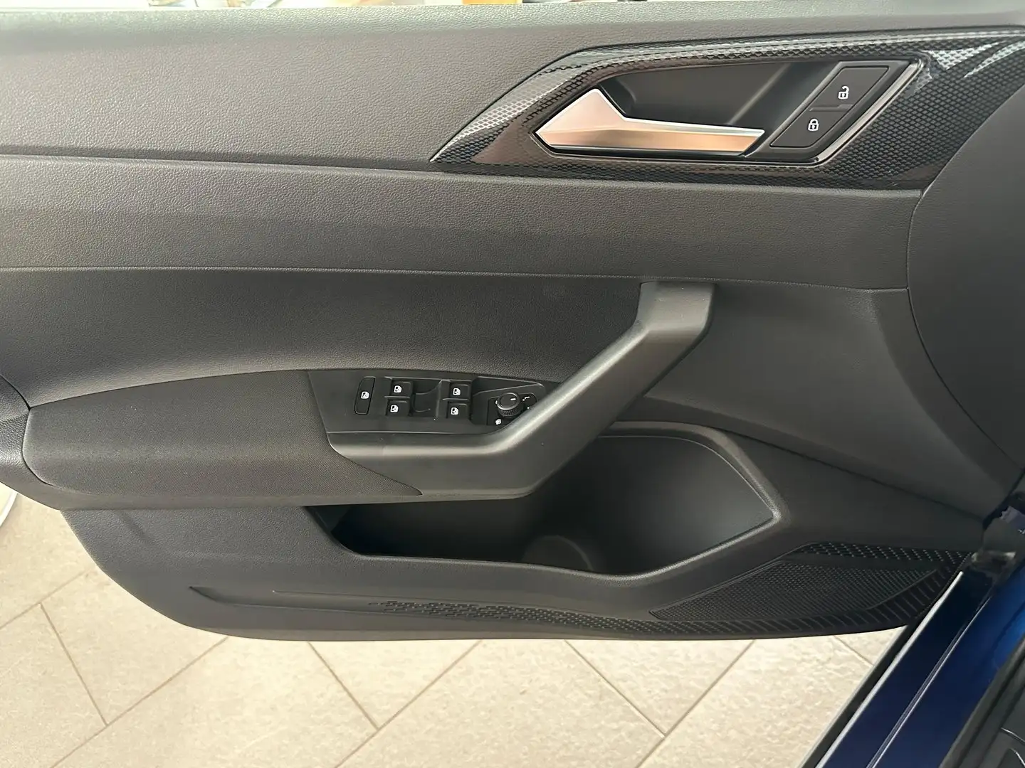 Volkswagen Taigo Friends TSI Blau - 2