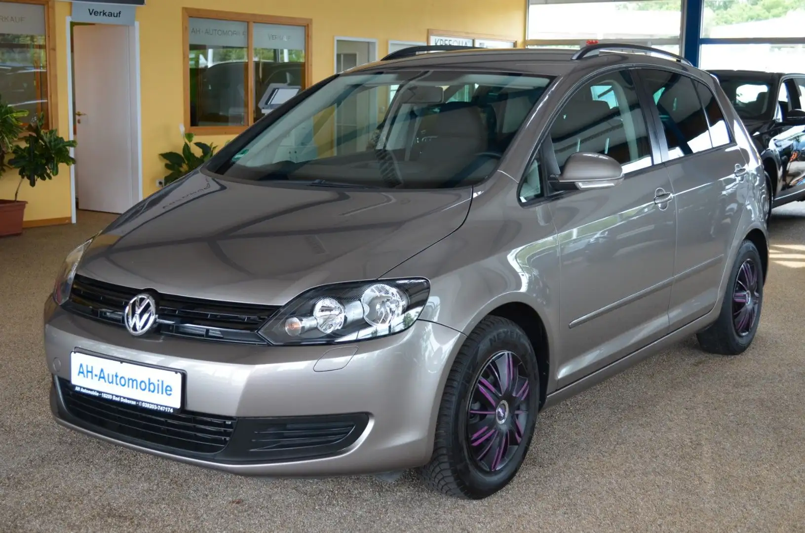 Volkswagen Golf Plus Trendline KLIMAANLAGE / HU&AU NEU Marrón - 1