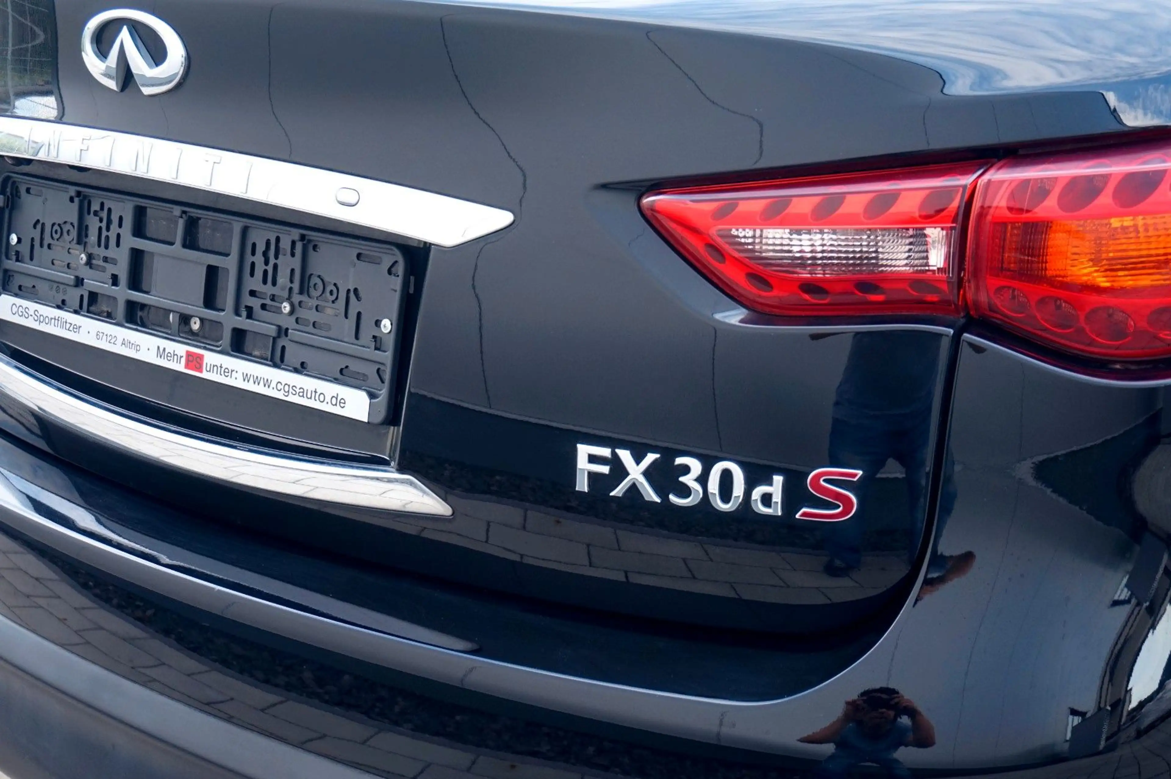 Infiniti FX 30d S Premium*Navi~Bose~KeyGo~Leder~ACC~Voll — photo 12