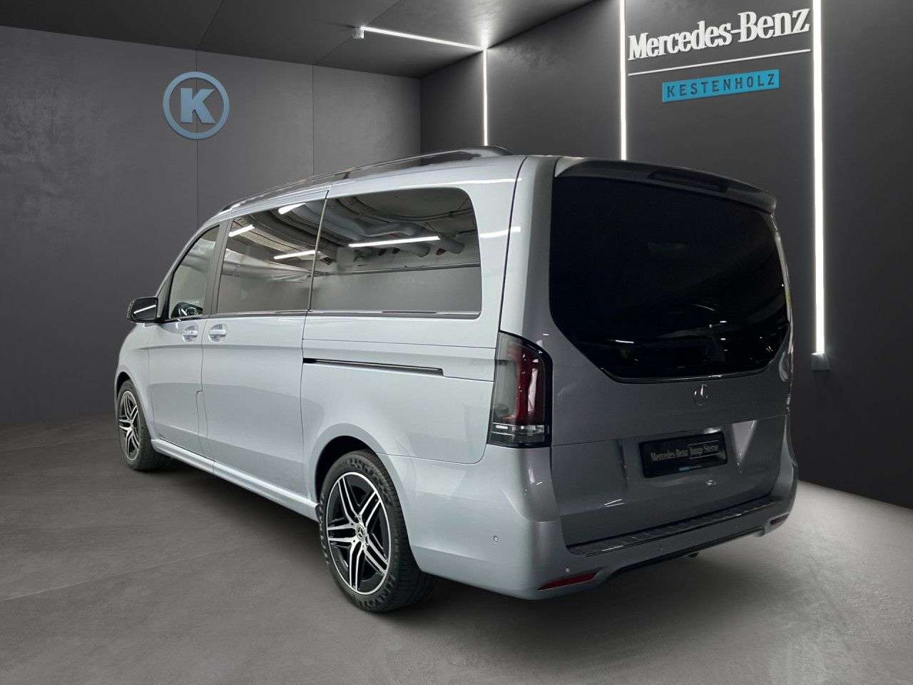 Mercedes-Benz V 250