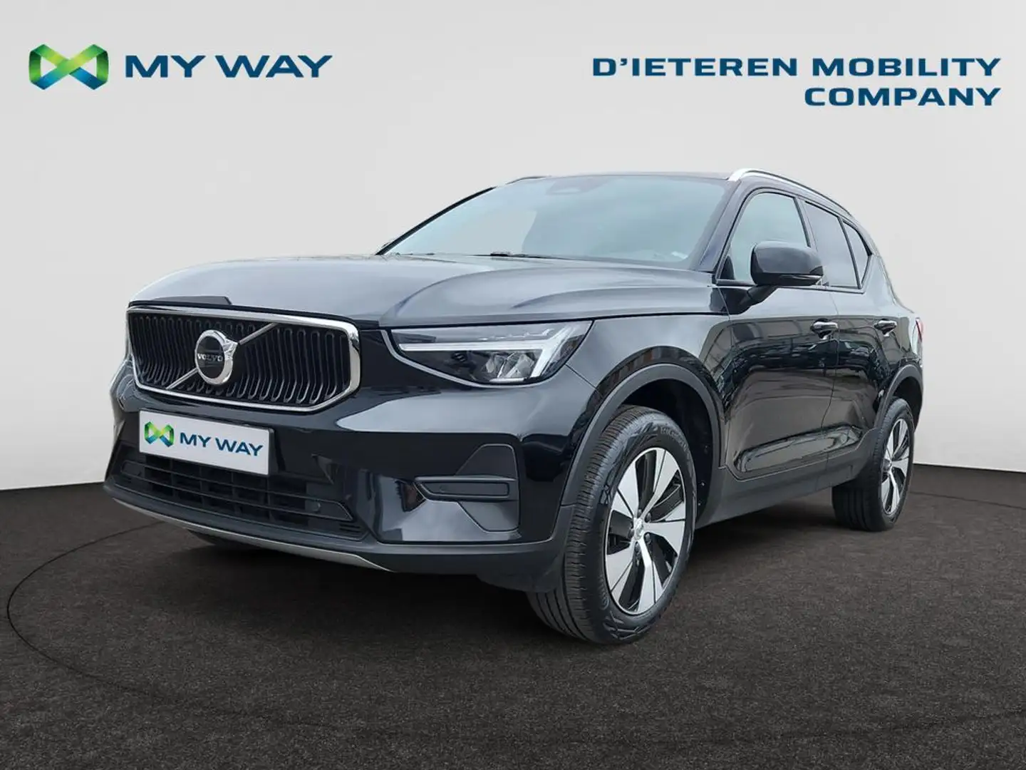Volvo XC40 2.0 B3 MHEV Core DCT Black - 1