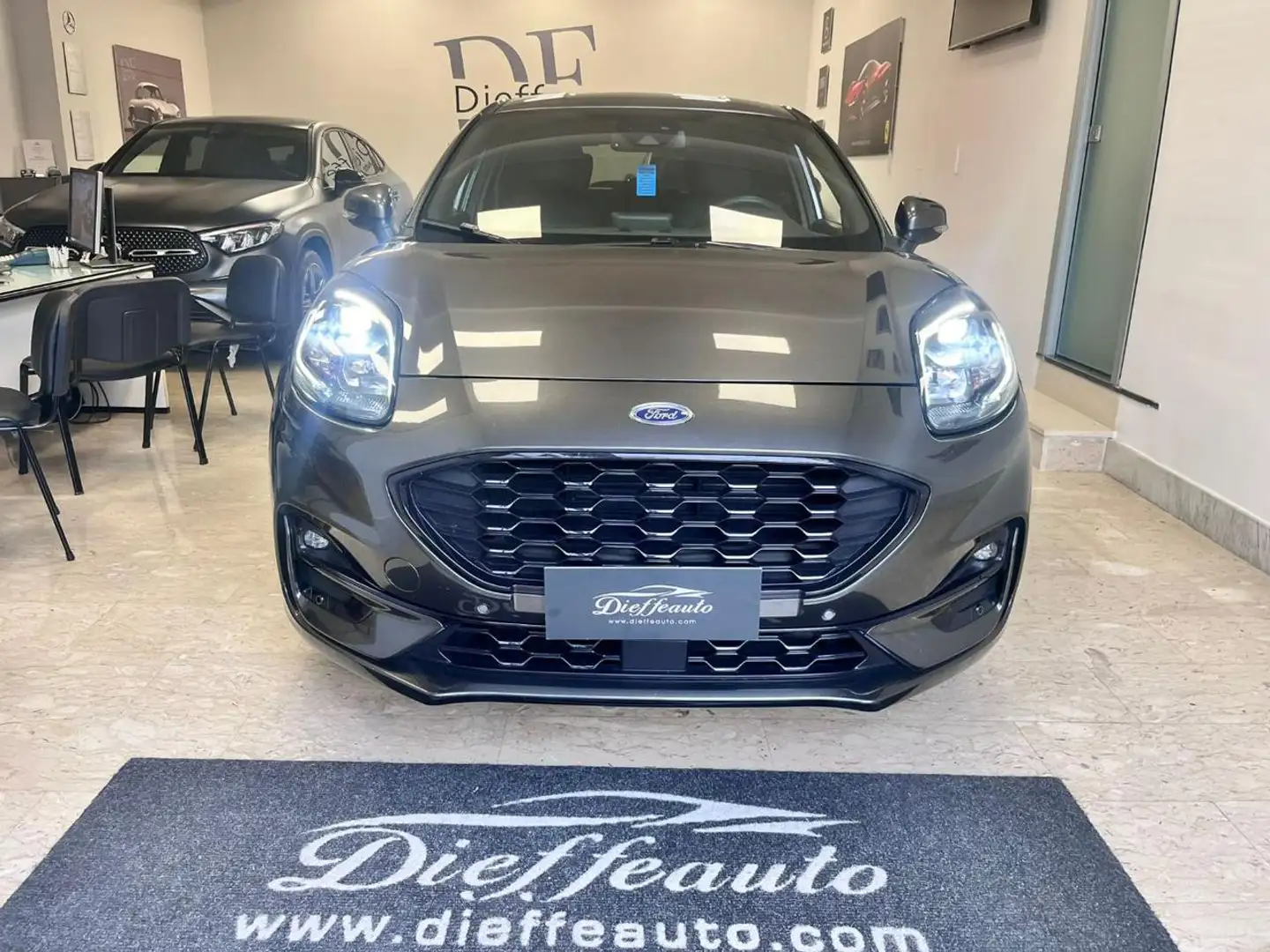 Ford Puma 1.0 EcoBoost Hybrid 125 CV S&S ST-Line Grigio - 1