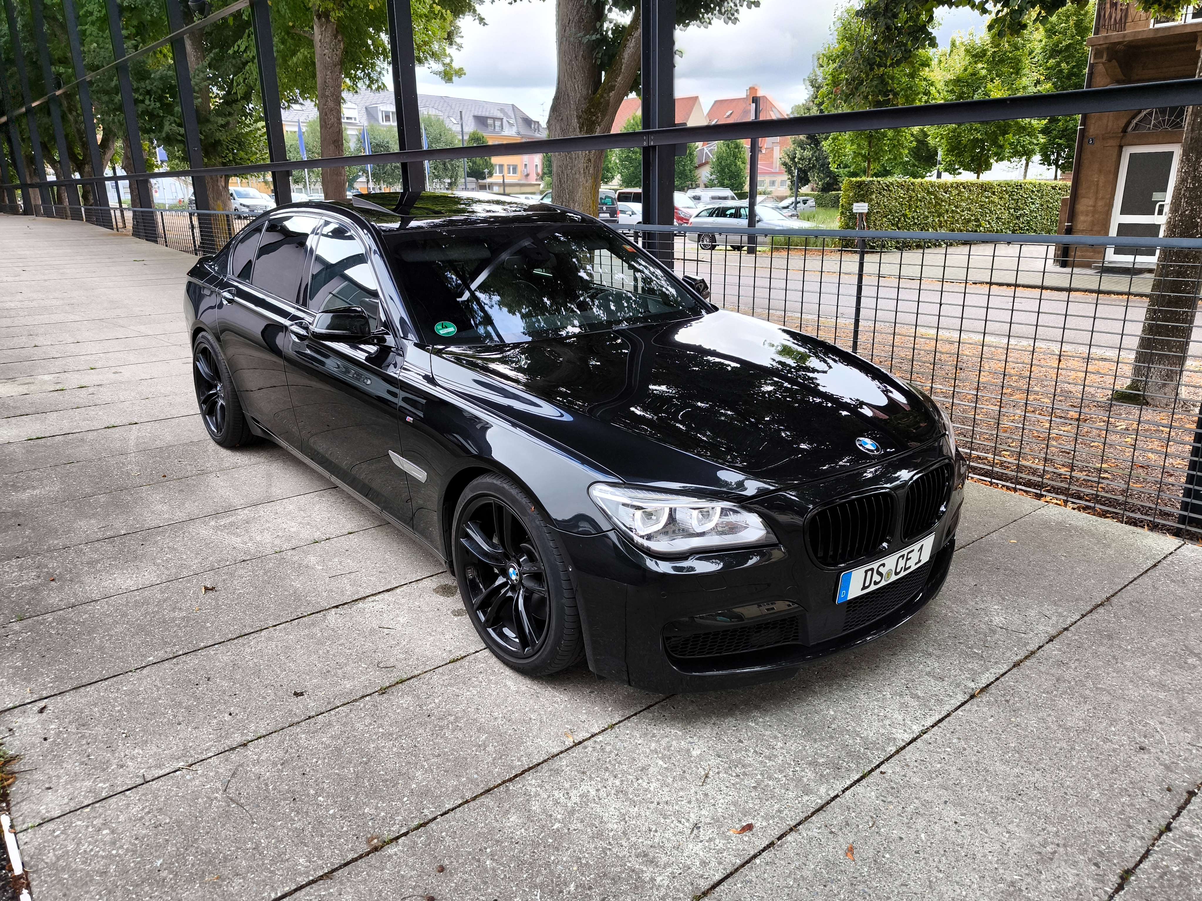Second hand Bmw 7 Series 