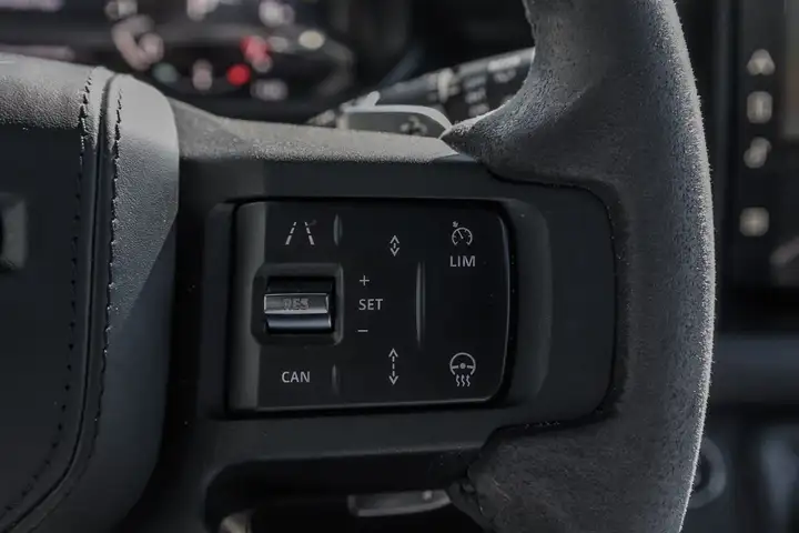 Land Rover Defender 110 5.0 V8 AWD Auto V8 2023, foto 22