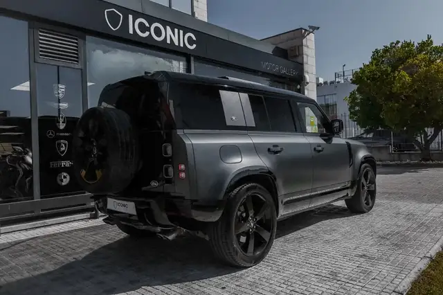 Land Rover Defender view 8